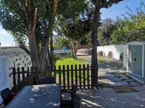 Downtown Garden Terrace , only one house up to 21Pax